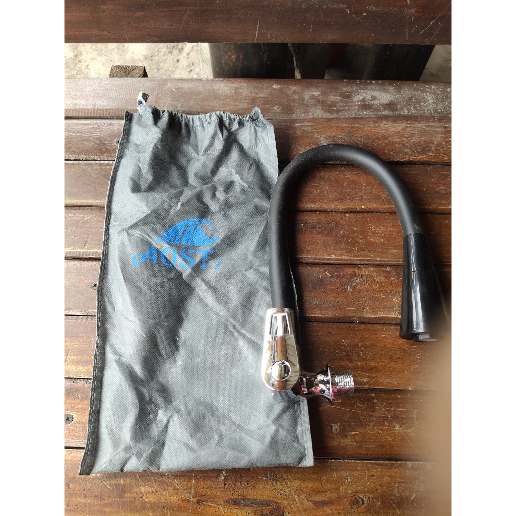 AOSTA Minimalist ยืดหยุ่น Swan น้ําก๊อกน้ํา/ชุดสีดํายืดหยุ่น ruber Swan Faucet/AOSTA สีดํา Swan Wall