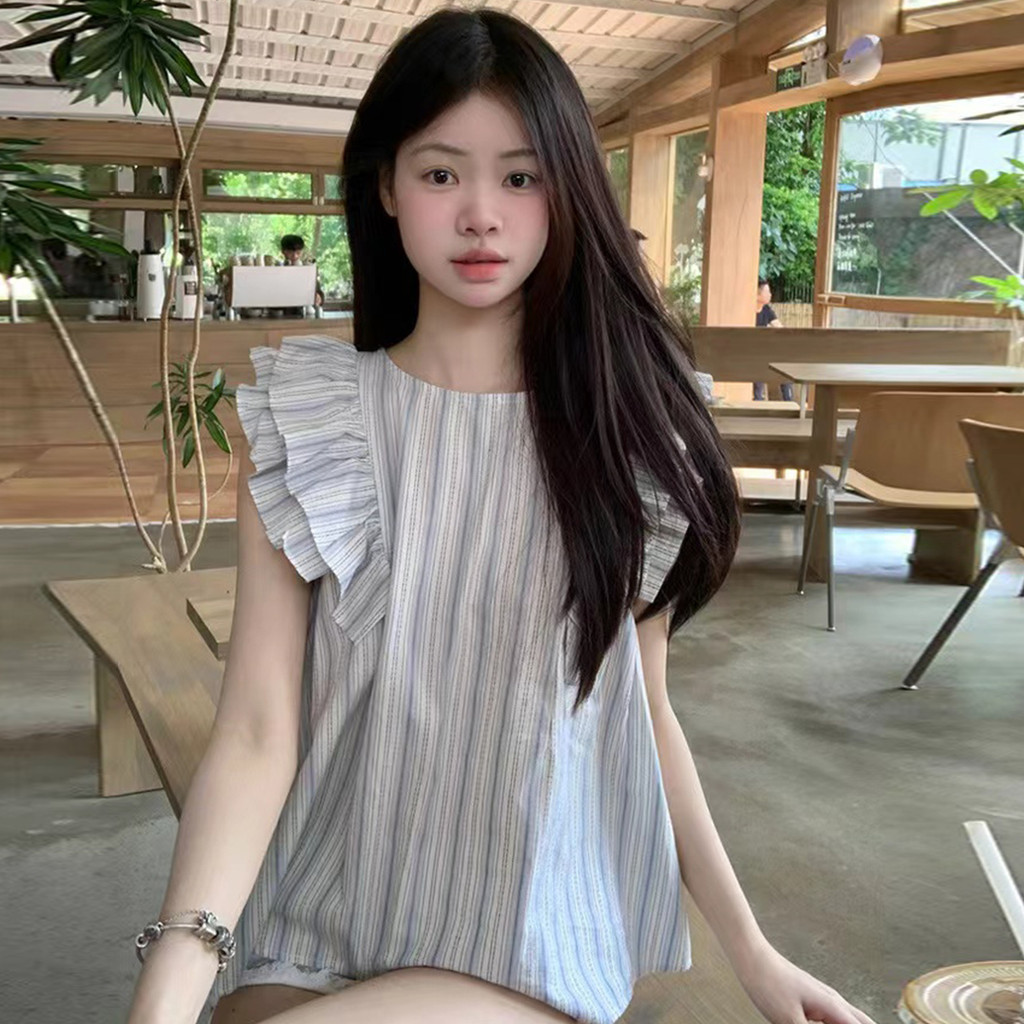 เสื้อเบลาส์ผู้หญิง กระดุมติด ลายทาง สไตล์ลำลอง