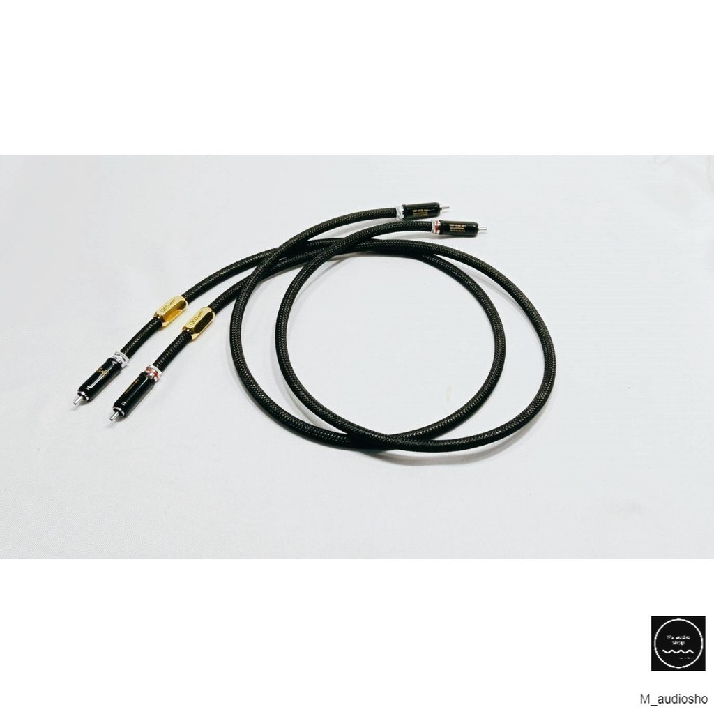 ......สายสัญญาณ RCA QED Signature Series   รุ่นท็อปพร้อมใช้งาน ราคาต่อ 2 เส้นเลือกความยาวได้ครับ...