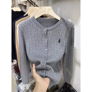 Xiaoma111 ปัก Twist ถักเสื้อสเวตเตอร์ถักผู้หญิงฤดูใบไม้ร่วงฤดูหนาวฤดูใบไม้ผลิ Retro รอบคอสีแดงสีขาวเสื้อกันหนาวแจ็คเก็ตด้านนอกเข็ม Close Me 67MW