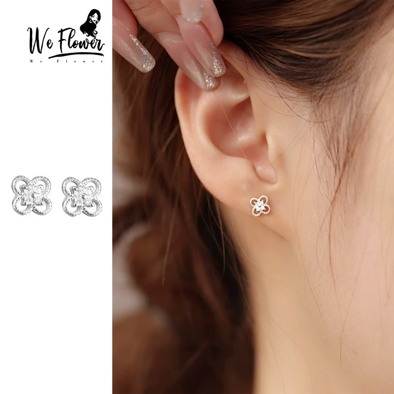 We Flower Delicate S925 Silver Hollow Crystal Clover ต่างหูสตั๊ดสําหรับผู้หญิงสาว Hypoallergenic Lucky Ear เครื่องประดับ