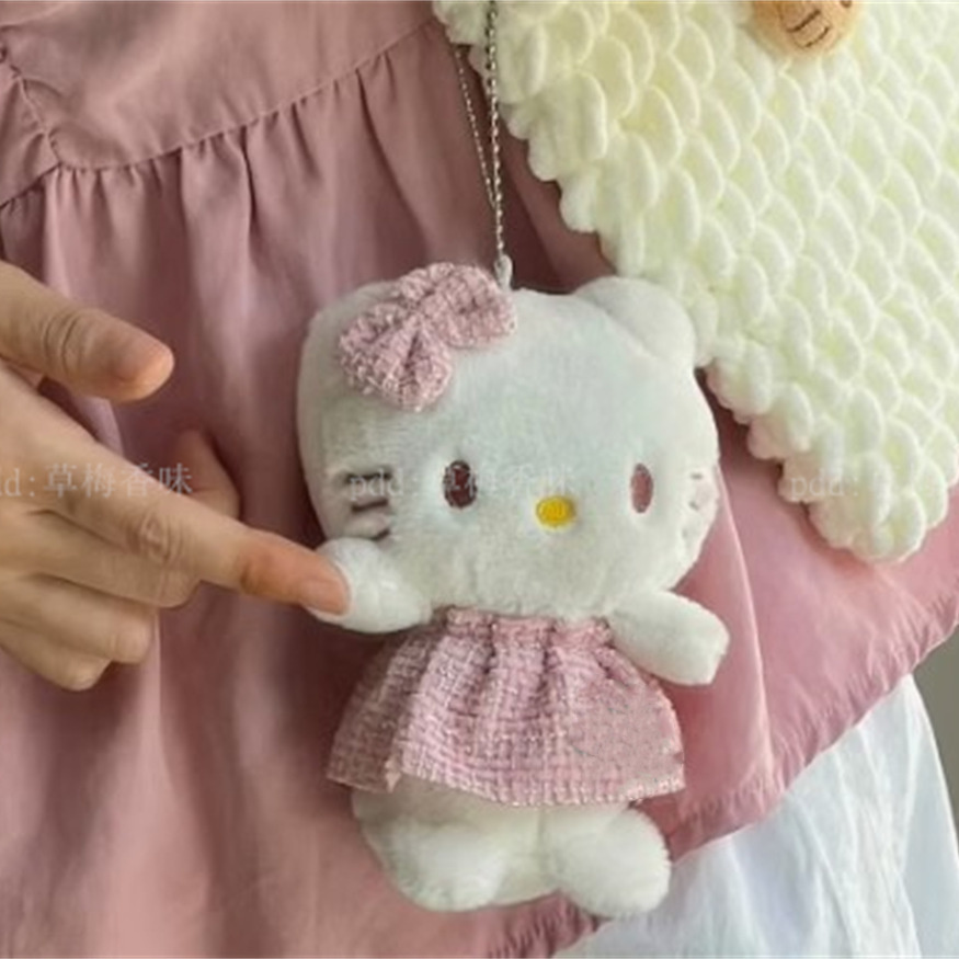 It Hello Kitty น่ารักเข็มขัดนิรภัยที่หุ้มไหล่สิ่งดีๆตุ๊กตาตุ๊กตาตุ๊กตาของตกแต่งรถ tyk การ์ตูนรถของขวัญ10.13