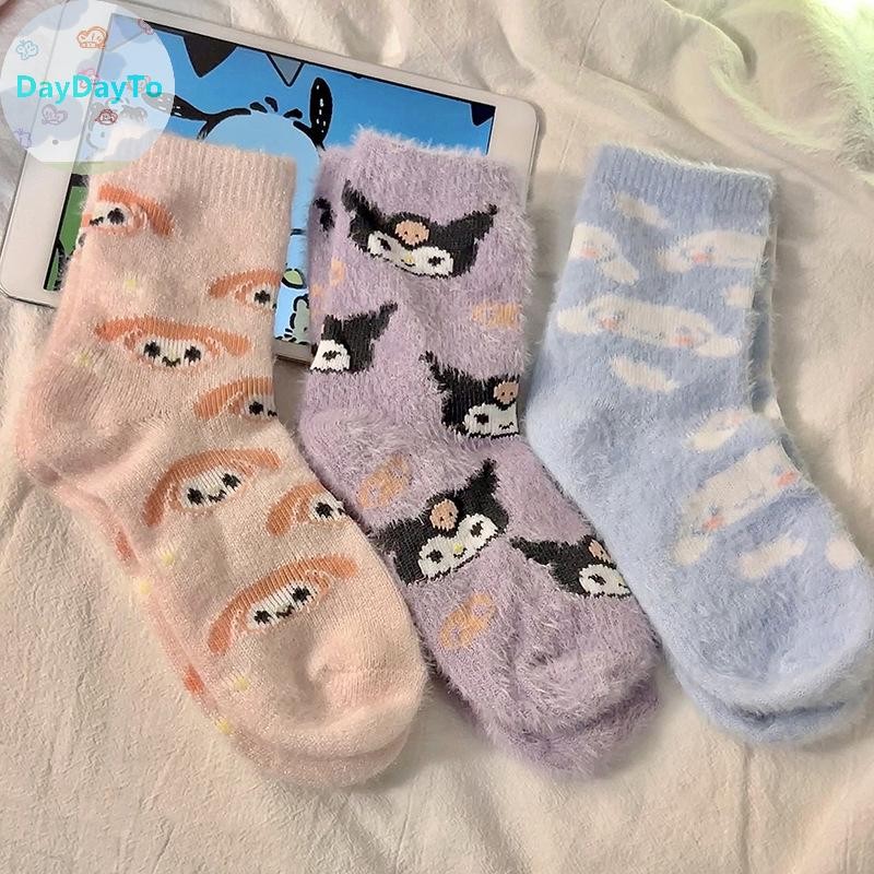Daydayto Kawaii น่ารัก Sanrio Kuromi Mymelody Cinnamoroll Mink Cashmere ถุงเท้าผู้หญิงถุงเท้าชั้นอุ่นของขวัญคริสต์มาสสําหรับสาว TH