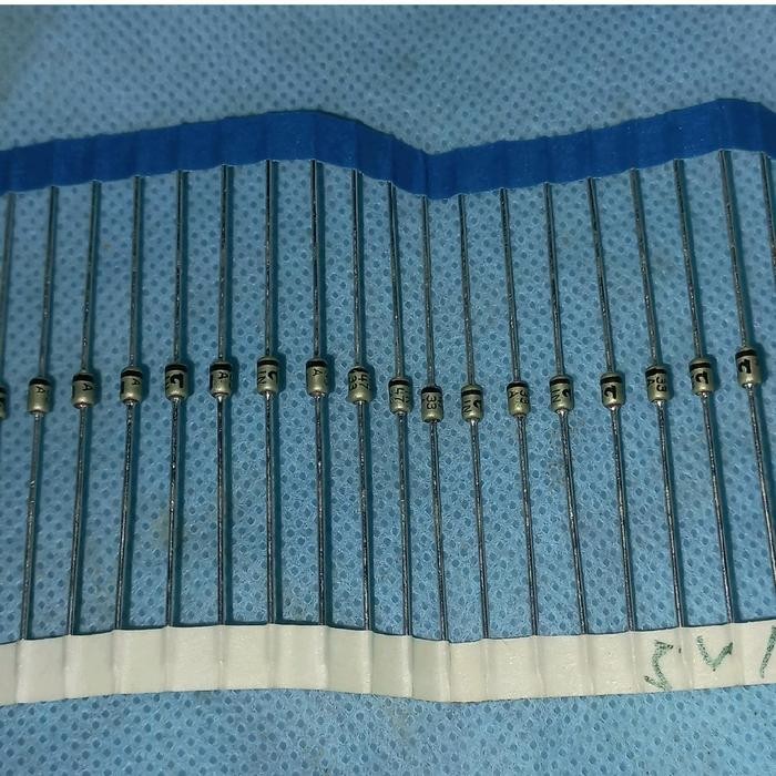 Zener 5V1 ไดโอดเดิม ON SEMI 1W IN4733 ไดโอด 5.1 V 5.1V 5.1V 1N4733 1W ONSEMI 4733 1