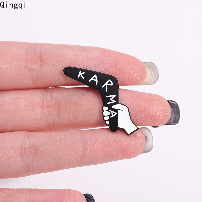 ตลก Karma เข็มกลัด Pins เข็มกลัดการ์ตูนป้ายโลหะกระเป๋าเป้สะพายหลังเสื้อผ้าอุปกรณ์เสริมของขวัญสําหรับเพื่อน - รูปที่ 3