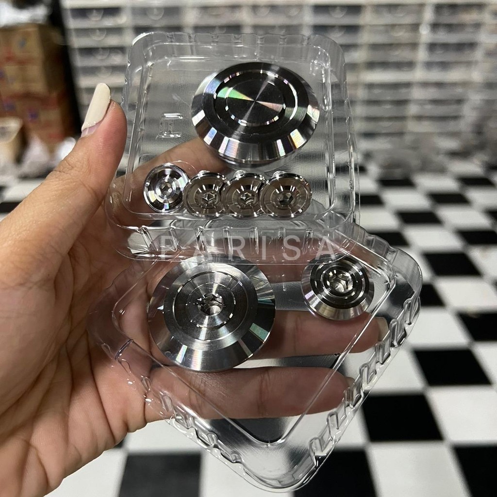 ชุดสุดคุ้ม น็อตอุดจานไฟ(26)+น็อตอุดบังโซ่(132)+น็อตบังโซ่4ตัวหัวบาง ได้ทั้งหมด7ชิ้น