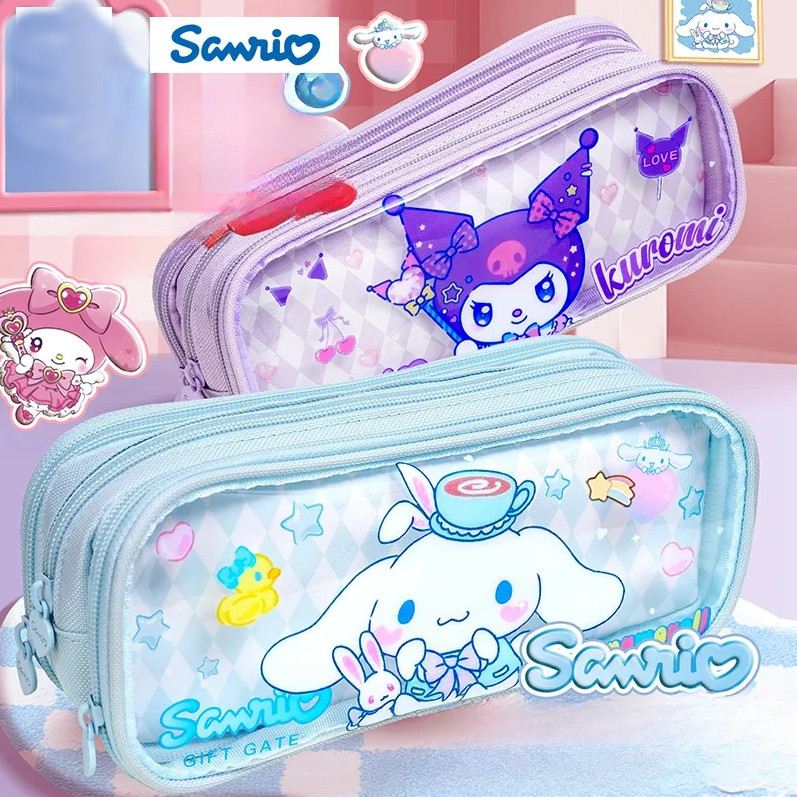 SANRIO ซานริโอ กล่องดินสอใส คุโรมิ ทํานอง ซินนามอนโรล การพิมพ์ 3 ชั้นความจุขนาดใหญ่กรณีดินสอสาวกระเป๋าเก็บเครื่องสําอาง