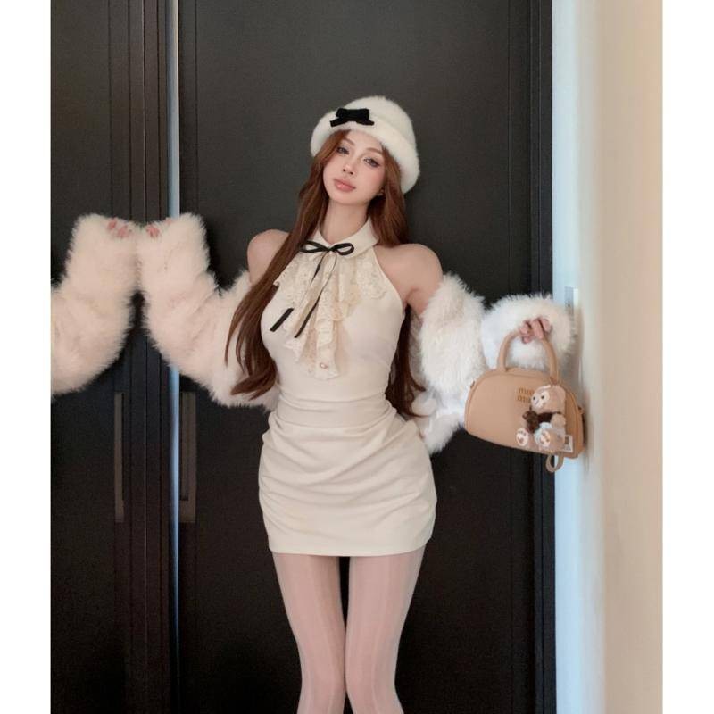 Xyzkuli ลูกไม้เย็บขุดไหล่ Halterneck ชุดสตรีฤดูใบไม้ร่วง Apricot Slim-fit สะโพกบรรจุกระโปรงแขนกุดแคบ @-