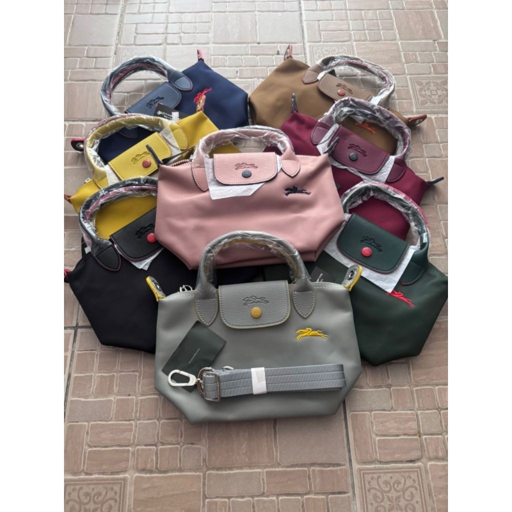 MUT_SHOP Neo Club 27cm Nylon Tote Bag พร้อมสายยาว