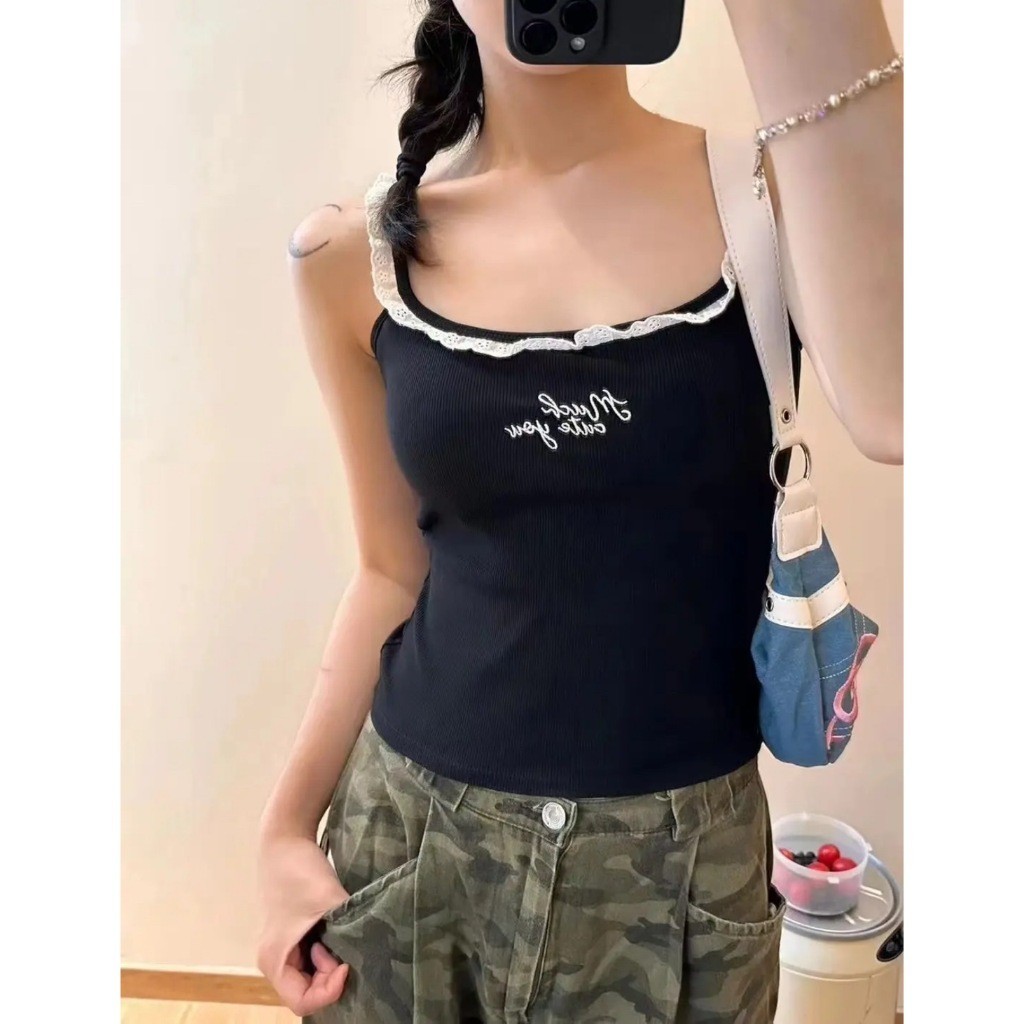 Mini shop🌸พร้อมส่ง🌸(FY1072) เสื้อสายเดี่ยว มีฟองน้ำ แต่งลูกไม้ สีพาสเทล ดีเทลปักลายตัวอักษรน่ารัก ใส่สบาย รูปที่ 3