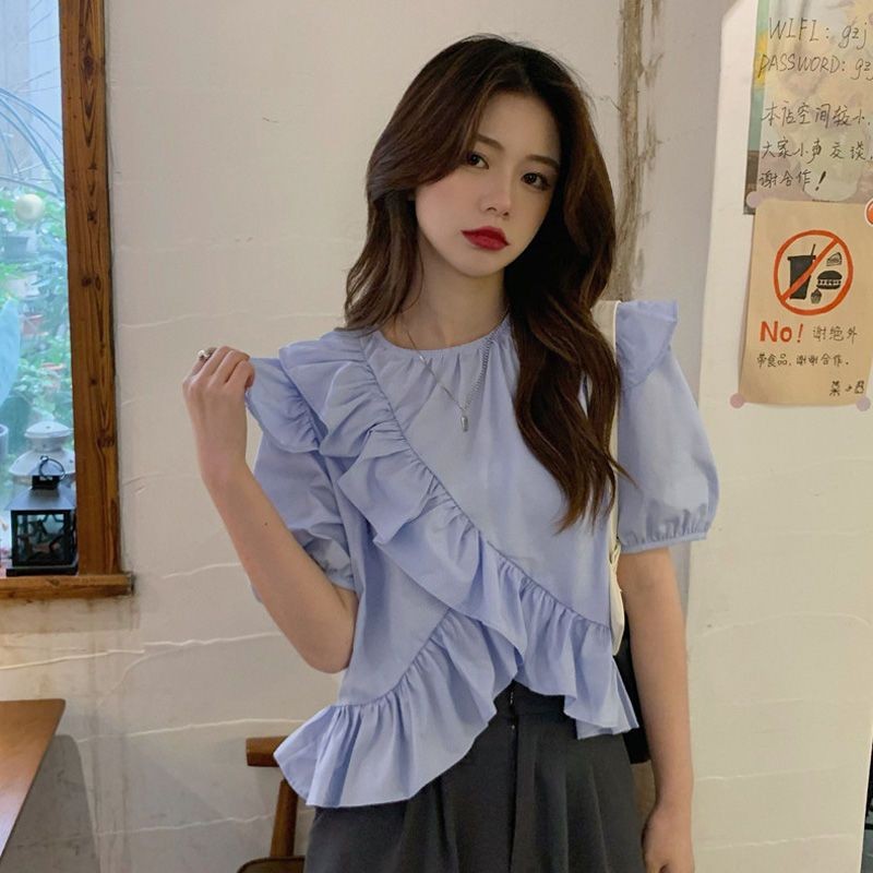ออกแบบเสื้อสุภาพสตรี ซอก น่าระทึกใจ ฝรั่งเศสด้านบนที่เรียบง่ายอเนกประสงค์ฤดูร้อนสไตล์ใหม่รอบคอแขนสั้นเสื้อสีฟ้าเสื้อผ้าผู้หญิง