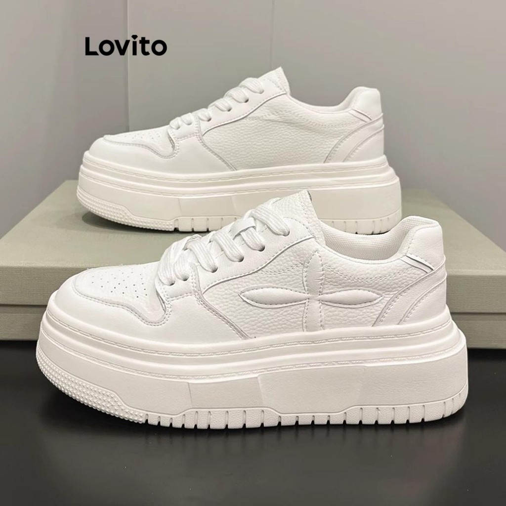 Lovito รองเท้าลำลองหนาธรรมดาสีขาว แต่เพียงผู้เดียวทั้งหมดตรงกับรองเท้าผ้าใบสำหรับผู้หญิง LFA47308