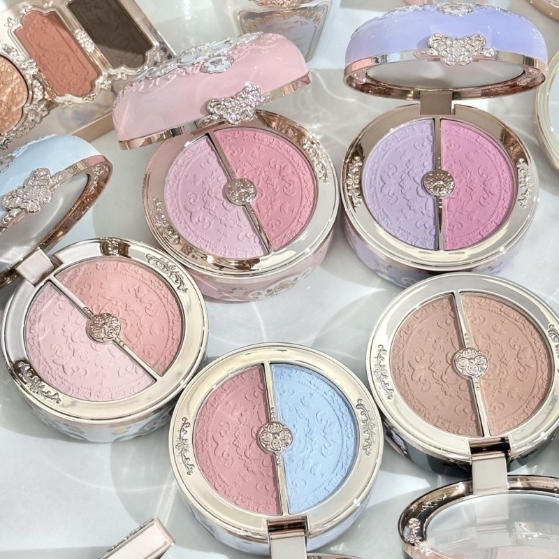 FLOWER KNOWS Blush Butterfly Cloud Shoulder Dual Color Blush Matte Expansion Brightening หดตัว Rouge กล่องลายนูน Blush