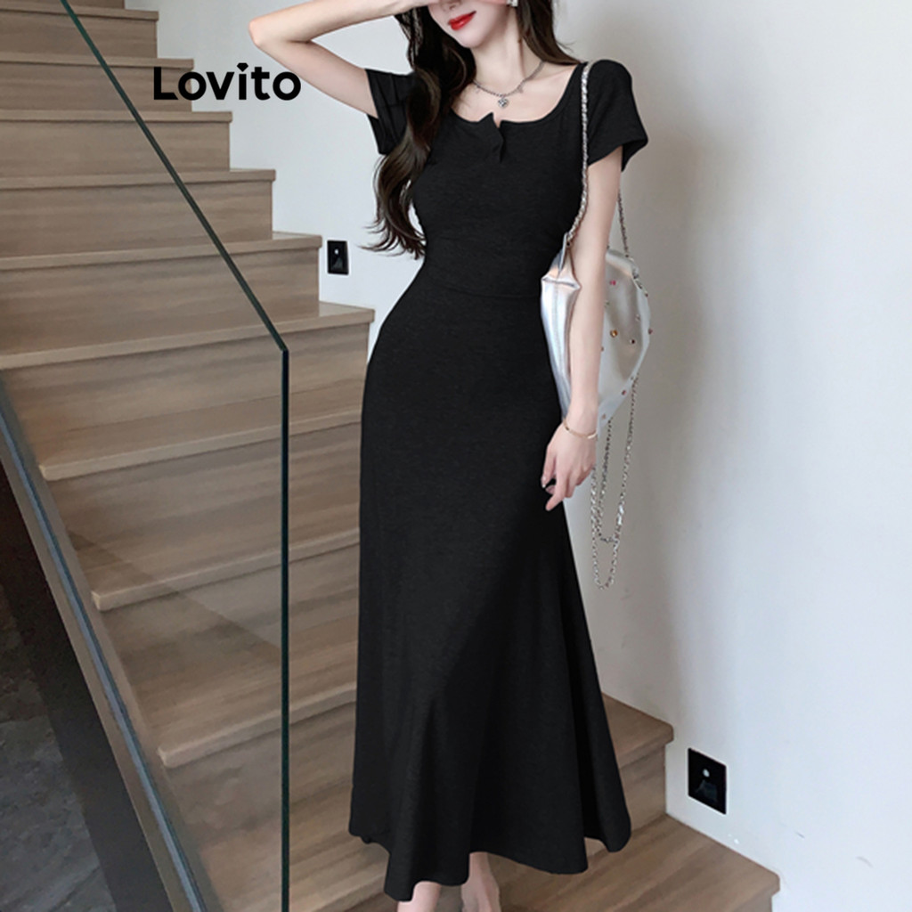 Lovito ชุดเดรสผู้หญิง เบสิก มีกระดุม สีพื้น สไตล์ลำลอง LNE27172 (สีดำ)