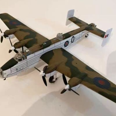 IXO 1/144 Handley Page halifax Handley Page halifax Bomber Alloy Fighter Out of Print Model