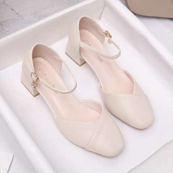 minxshoes Marijane Stella รองเท้าแตะเป่าโถวผู้หญิงฤดูร้อนปี2025รองเท้าชั้นเดียวหนังนิ่มหัวเหลี่ยมแบบ