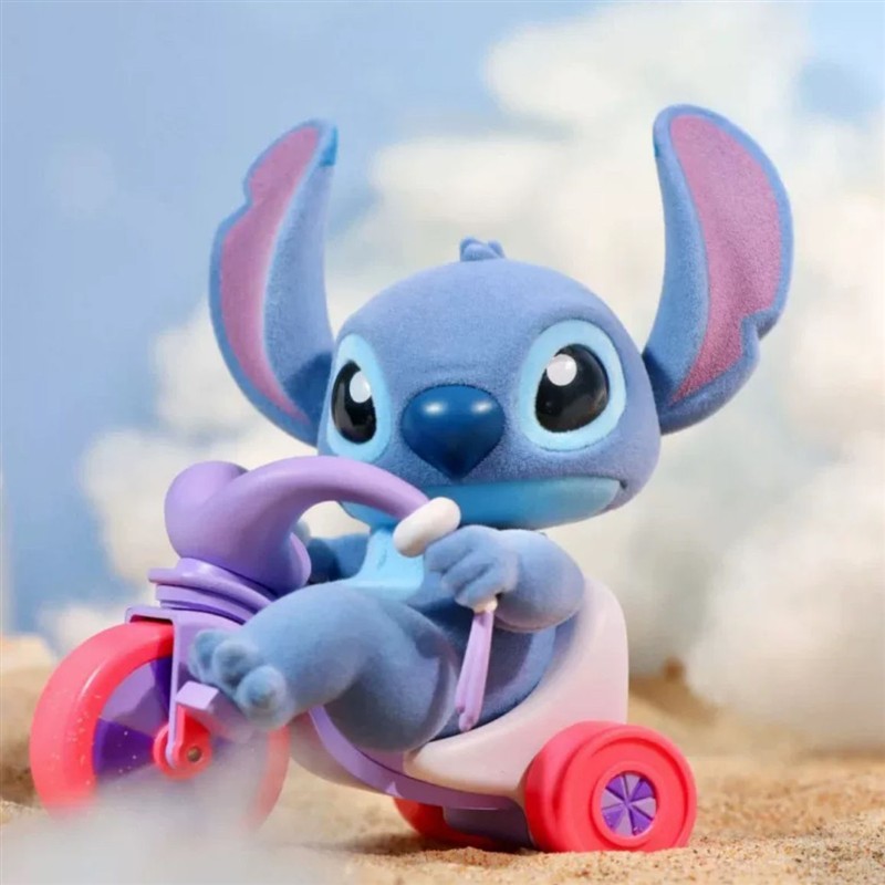 52TOYS Disney Mystery Box Stitch Strange Cute Series Stitch Mystery Box Play Doll Toy Pendulum
