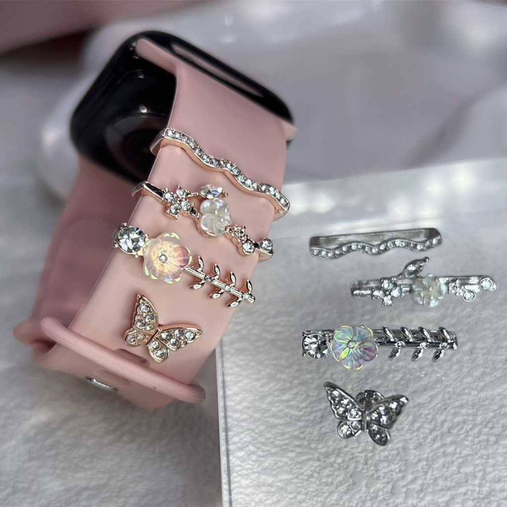 4pcs โลหะ Wristbelt Charms สายซิลิโคนตกแต่งแหวนสําหรับ A-pple นาฬิกาเครื่องประดับเพชรอุปกรณ์ตกแต่งสําหรับ iWatch สร้อยข้อมือ