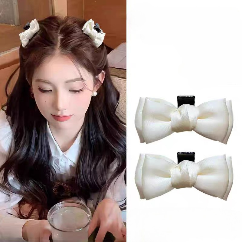 1 ชิ้นสีดําสีขาวเจ้าหญิง Bowknot Hairpin ด้านข้างคลิป Bangs Hairclip
