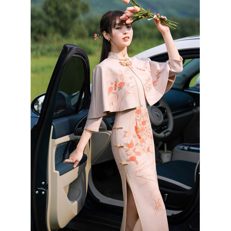 ราคาพิเศษ! F & X cheongsam ชุดสูทพิมพ์ลายหนังกลับ cheongsam สำหรับสาวๆสไตล์สาธารณรัฐจีนสไตล์ศิลปะย้อนยุคบรรยากาศเสื้อคลุมยาวคลุมไหล่สวมใส่ทุกวัน