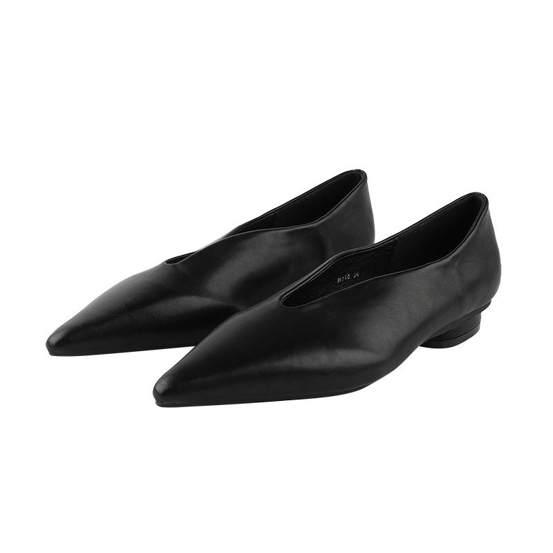 Occalook Pointed Toe ปั๊ม Classy สไตล์ใหม่พร้อมสต็อกแฟชั่นรองเท้าหนังขนาดเล็ก Retro Early ฤดูใบไม้ผลิแบน Casual Low-Heeled Slimmer ดูรองเท้าแต่งงานแม่มดรองเท้า