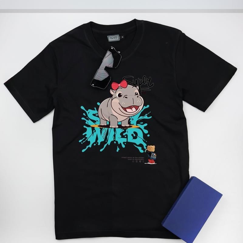 (จัดส่งตลอด 24 ชั่วโมง)Fanfei Clothing store หมูเด้ง ฮิปโป baby hippo มาแรง ผ้ายืดคอนตอลอย่างดี