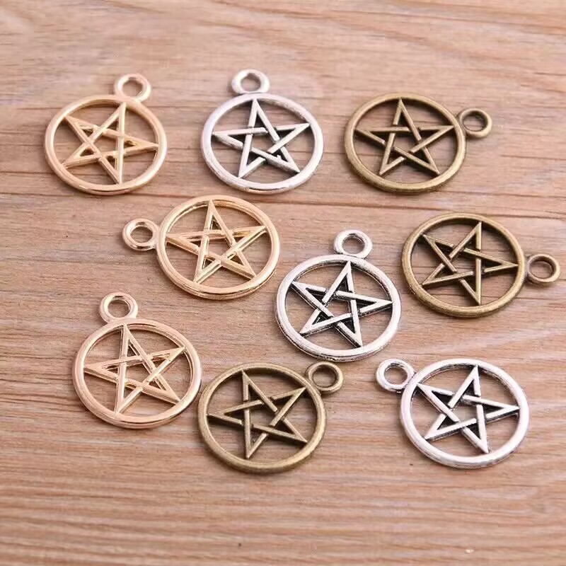 1pcs 25*20 มม.Pental Star Charms จี้ Pentacle Star ป้องกัน Lucky Pentagram Charms เครื่องประดับทําสํ