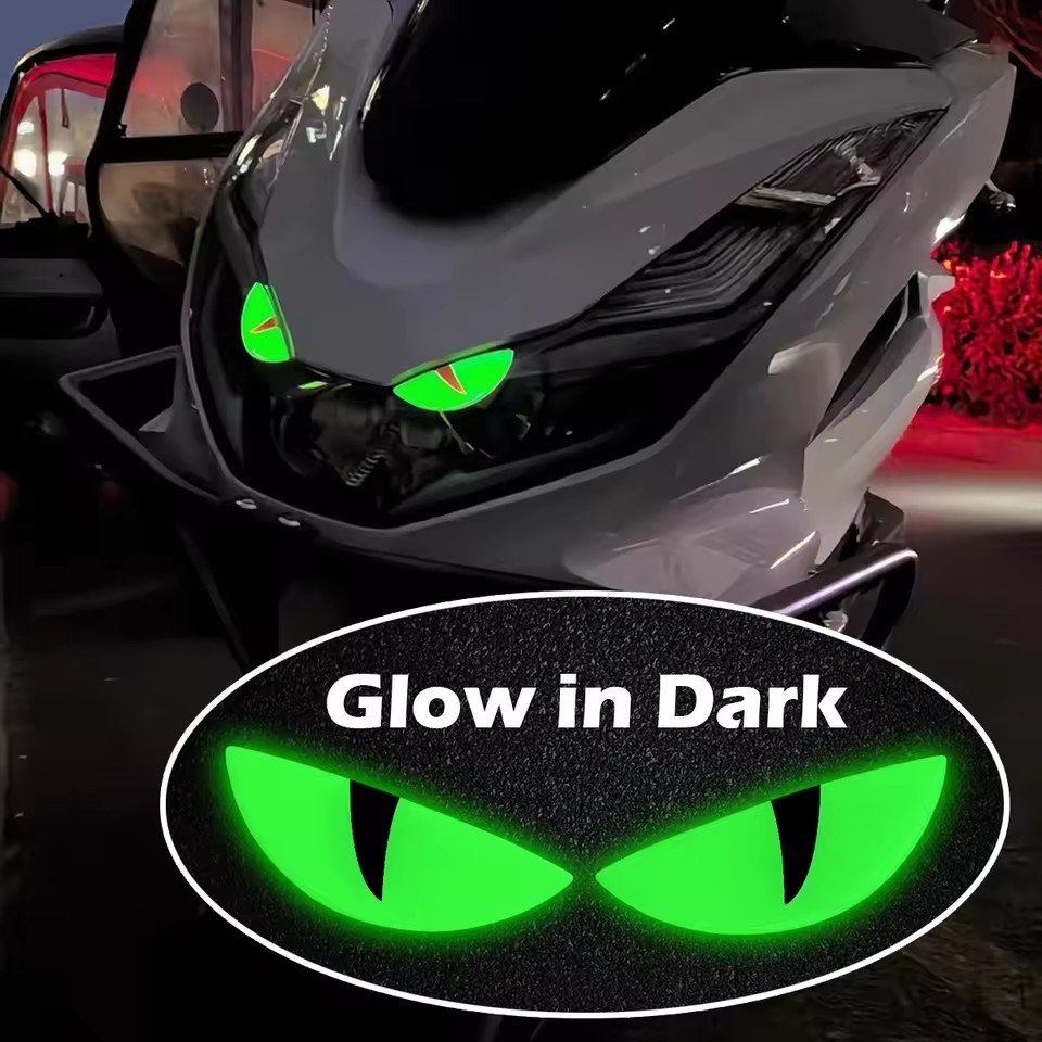 3D Luminous Demon Eyes สติกเกอร์รถสติกเกอร์รถจักรยานยนต์รถยนต์ไฟฟ้า Night Warning ตกแต่ง Decals