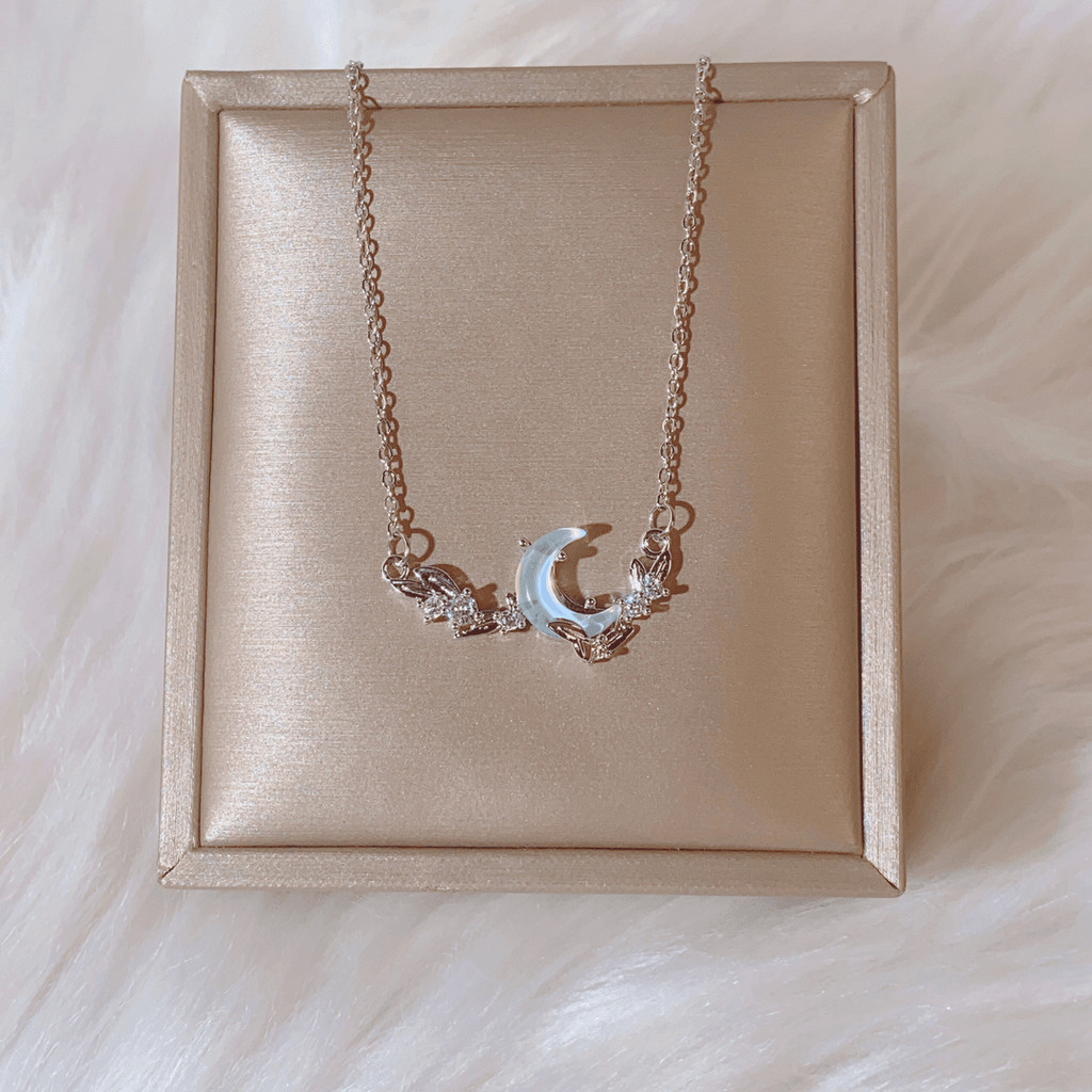 Classy Fashion Niche Cold Style ins Cold Style Design Sense Mori Style All-Match Necklace 3357