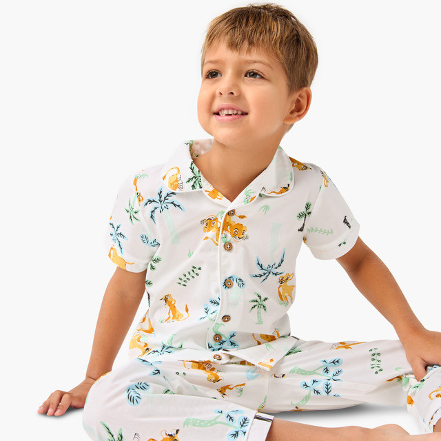 Babyshop Juniors Lion King พิมพ์เสื้อและชุดชุดนอนสําหรับเด็กผู้ชาย