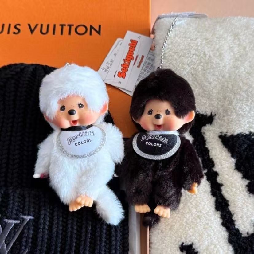 15 ซม.สีดําและสีขาว Monchichi คู่ขาตั้งและเปลี่ยนเป็นหลายของเล่นตุ๊กตาตุ๊กตาพวงกุญแจจี้ของขวัญ