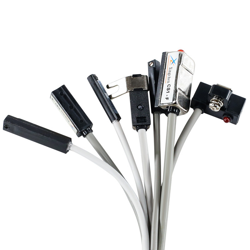 ขายร้อน Star Magnetic Switch d-a93-z73-c73-m9b Sensor CS1-U-FJ Proximity Sensor CMSG