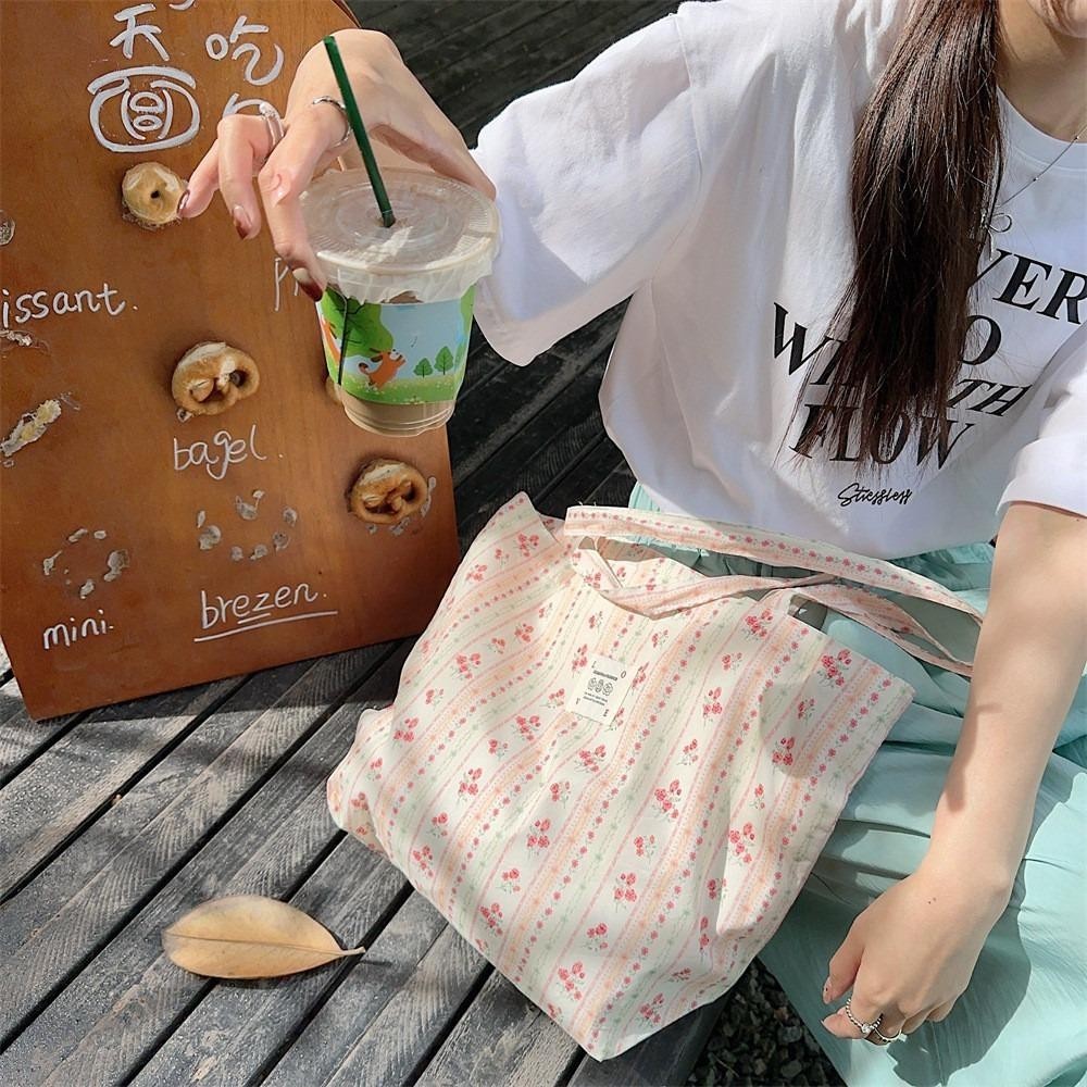 Fight Fresh Rose Flower Backpack, Simple Romantic Elegant Tote Bags Student Backpack, Women Girl Large Capacity Birthday Gifts Shoulder Bags