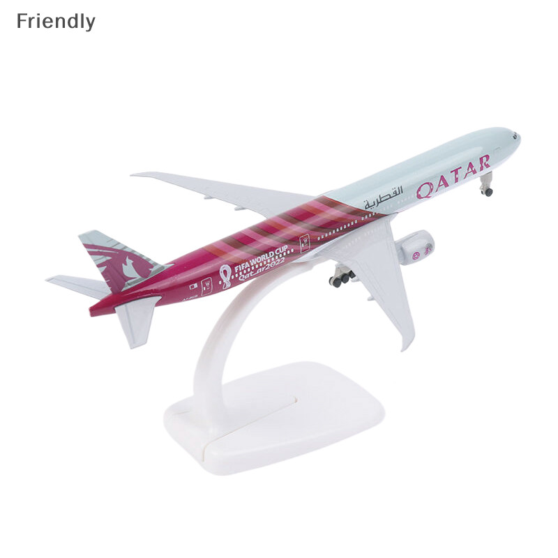 [ที่เป็นมิตร] เครื่องบินโลหะผสม 20 ซม. Air QATAR การบินโบอิ้ง 777 โมเดลเครื่องบิน Diecast Airplane Wheels Landing Gears Aircraft Air Plane Model Boutique