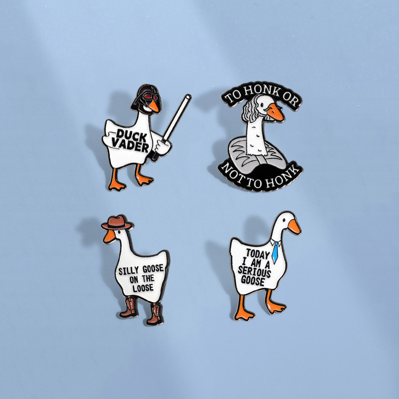 การ์ตูนตลก Silly Goose เข็มกลัดสัตว์น่ารักเป็ด Pin ป้าย Pins กระเป๋าเป้สะพายหลังเครื่องประดับของขวัญสําหรับเพื่อน