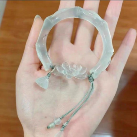 [ในสต็อก] ใหม่สไตล์จีนโลตัสภายใต้สร้อยข้อมือสไตล์ย้อนยุคแสงหรูหราความรู้สึกสูงสร้อยข้อมือ