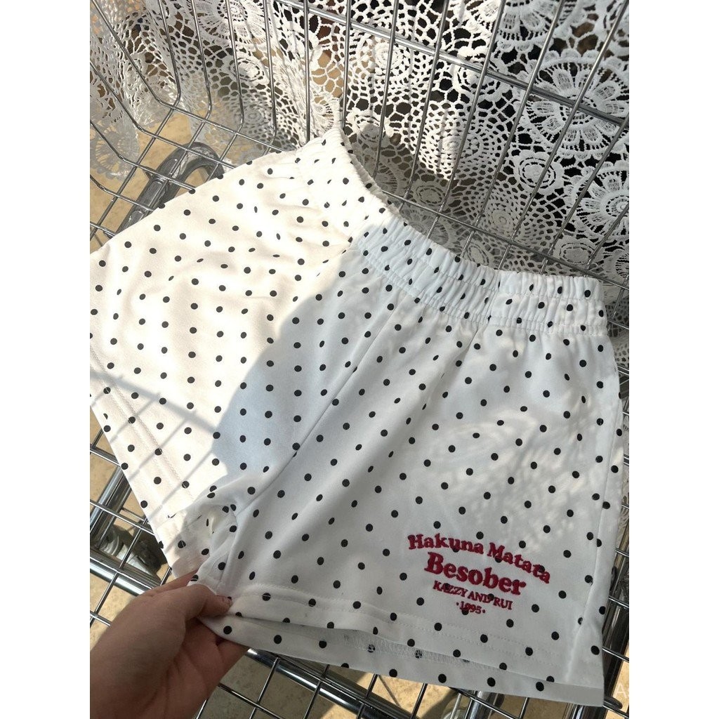 กางเกงขาสั้นสไตล์อเมริกัน สำหรับฤดูร้อน แบบพิมพ์ลายจุดสั้น ยืดหยุ่น สบายๆ ใส่ได้หลายโอกาส - รูปที่ 2