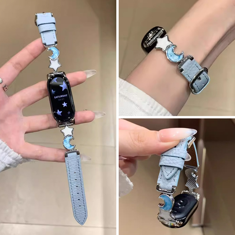 NiSTAR หรูหราแฟชั่น star moon สายรัดข้อมือโลหะสําหรับ Xiaomi Band 10 9 8 7 6 5 4 3 NFC,ใหม่หนังนุ่มโลหะหัวเข็มขัดสายนาฬิกาอัจฉริยะสําหรับ Mi Band 9Pro 8Pro/Redmi นาฬิกา 5 4