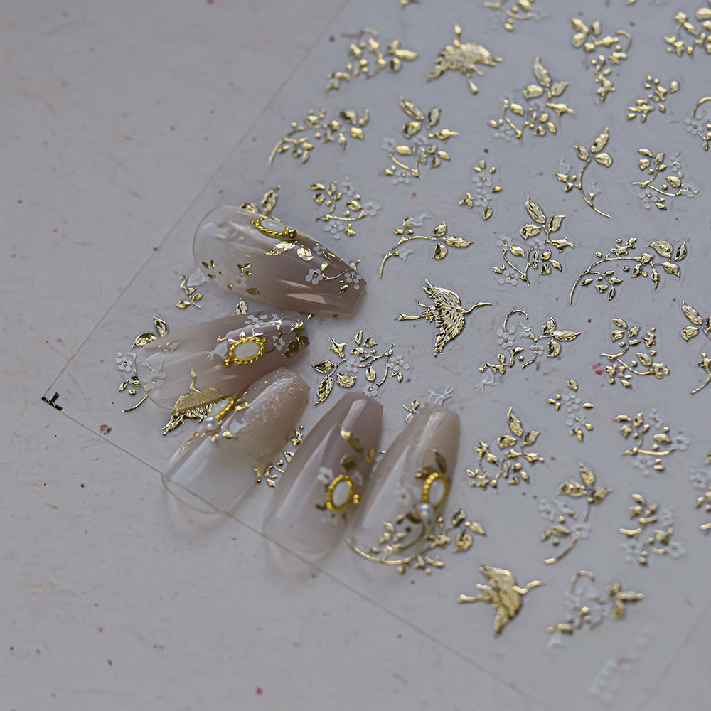 สติ๊กเกอร์ติดเล็บลายนกกระเรียนเต้นรำสีทองto4454 - รูปที่ 3