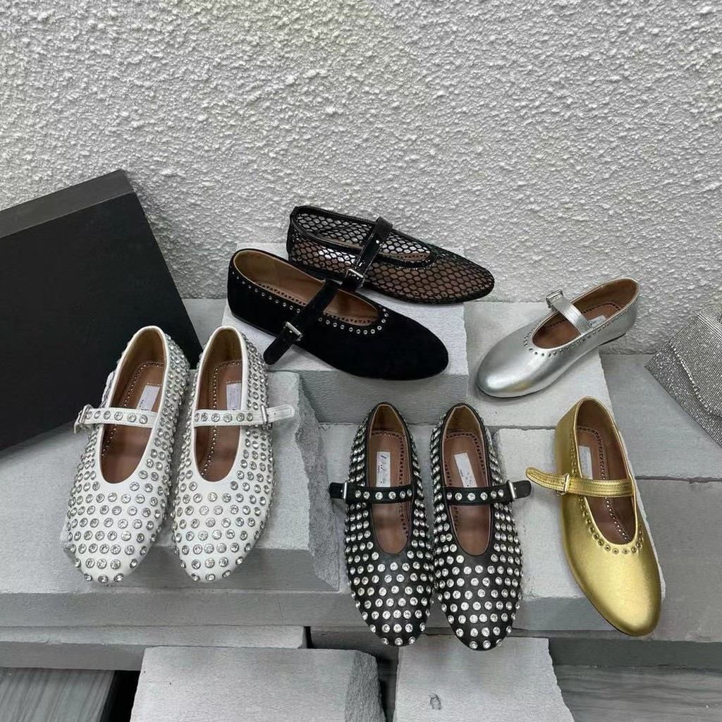 Alaia Mary Jane Ballet Flats สำหรับผู้หญิง ออกแบบจากตาข่ายและคริสตัล เพื่อความสง่างามและความสบายในกา