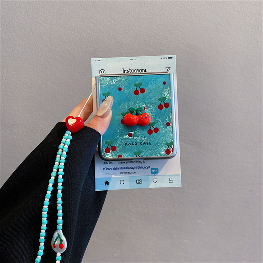 คลาสสิกเกาหลี Cherry Glacial รูปแบบเคสโทรศัพท์พร้อมจี้สําหรับ Samsung Galaxy Z Flip 7 Z Flip6 ZFlip 5 Zflip4 Zflip3 ฝาครอบ