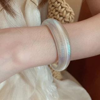 สร้อยข้อมืออะคริลิสไตล์แฟนตาซีสำหรับผู้หญิง ดีไซน์อเนกประสงค์ตกแต่งมือแบบใหม่