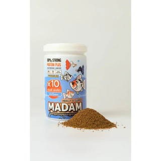 MADAM Molly & Guppy อาหารปลาบอลลูน และ ปลาหางนกยูง