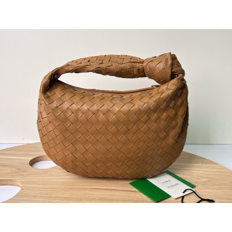 เกรดแท้ | Teen Jodie Caramel Intrecciato Lambskin