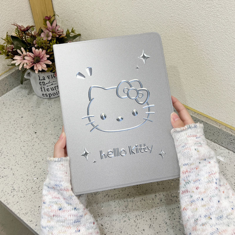 เคสป้องกัน iPad 10th Generation Air4 Air5 Air6 10.5 นิ้ว Creative Love Silver Hello Kitty พร้อมช่องเสียบปากกา Gen7/8/9 วัสดุผ้าไหม Mini4 5 ฝาครอบ Anti Drop กรณีแท็บเล็ต ราคา ถูกที่สุด ดีลบีเคเค รูปภาพหลัก