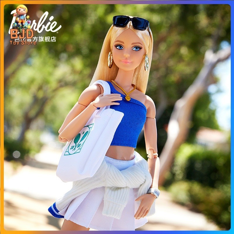 Barbie Collection กระเป๋าแฟชั่น Elegant Black White Casual Tennis เสื้อผ้าเด็กสินค้าใหม่ Collection Dress Up Gift