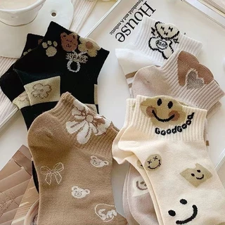 HOME818 ถุงเท้าข้อสั้น (5ลาย/10คู่) ถุงเท้าแฟชั่นเกาหลี เนื้อผ้านุ่มงานถักอย่างดี ลายยิ้ม NO.B73