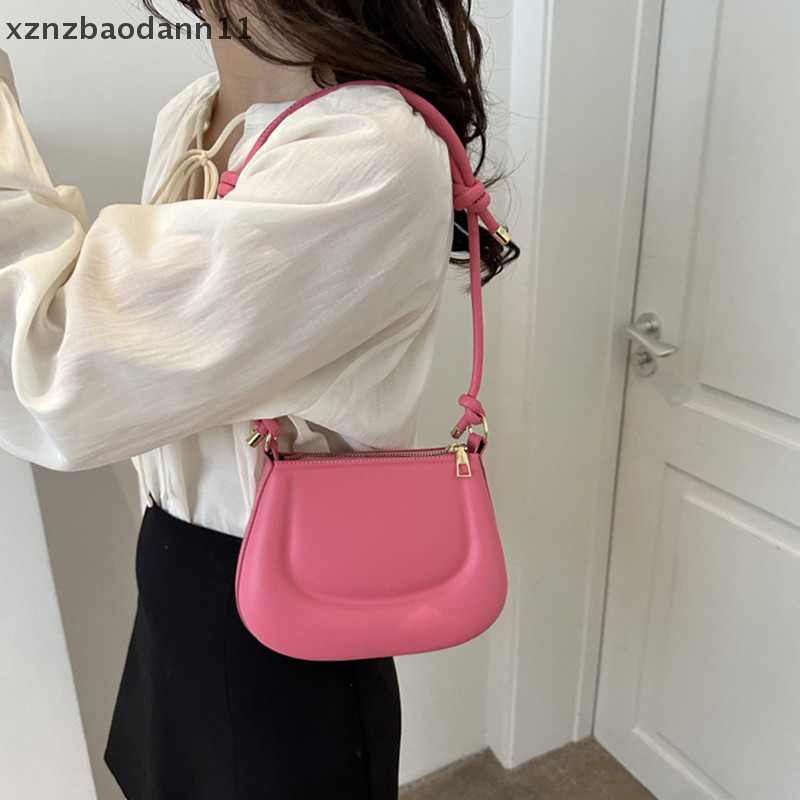 [XZNZMM] กระเป๋าสะพายแฟชั่นสีทึบกระเป๋าหนัง Pu ผู้หญิงฤดูร้อนเรียบง่ายและสบายๆ LMWU