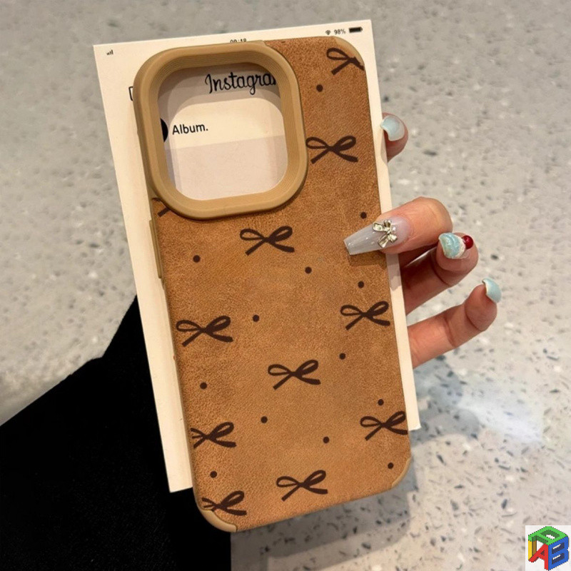Bowknot สําหรับ Apple 16promax เคสโทรศัพท์ iPhone15Promax/14plus ขน 13/12/11Promax Drop Proof 7/8 Plus Xsmax soft case รอยเท้า