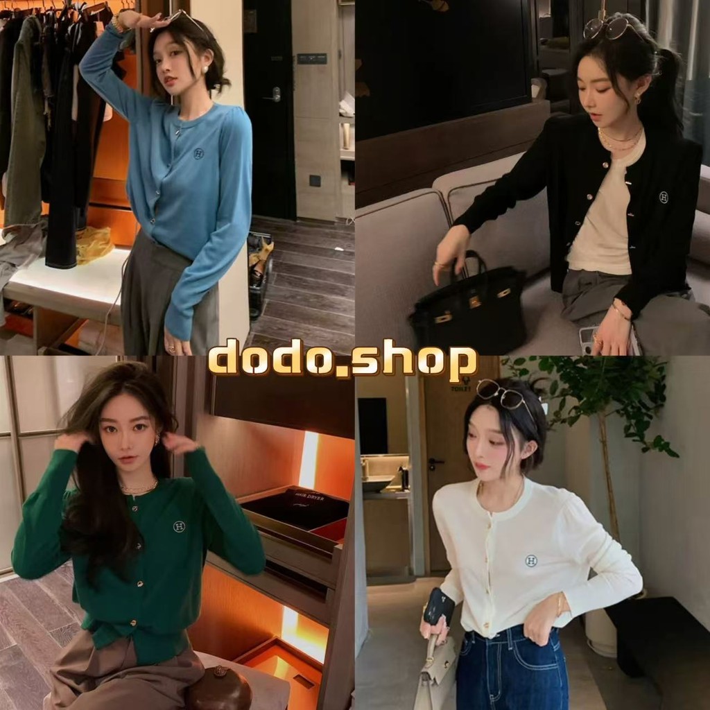 DoDo*พร้อมส่ง*เสื้อคลุมไหมพรมแขนยาว ผ้านิ่มใส่สบาย สีพื้น น่ารักๆทรงเสื้อสวยโลโก้ที่อกเก๋(1293)